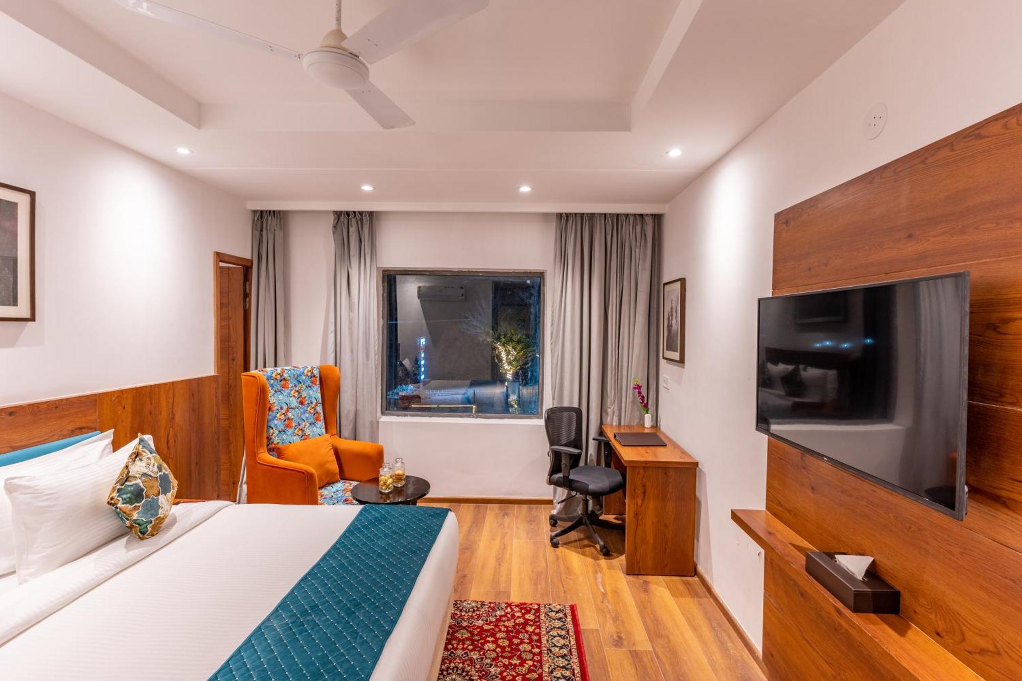 Regenta Place Panchkula Morni Hills 호텔 외부 사진